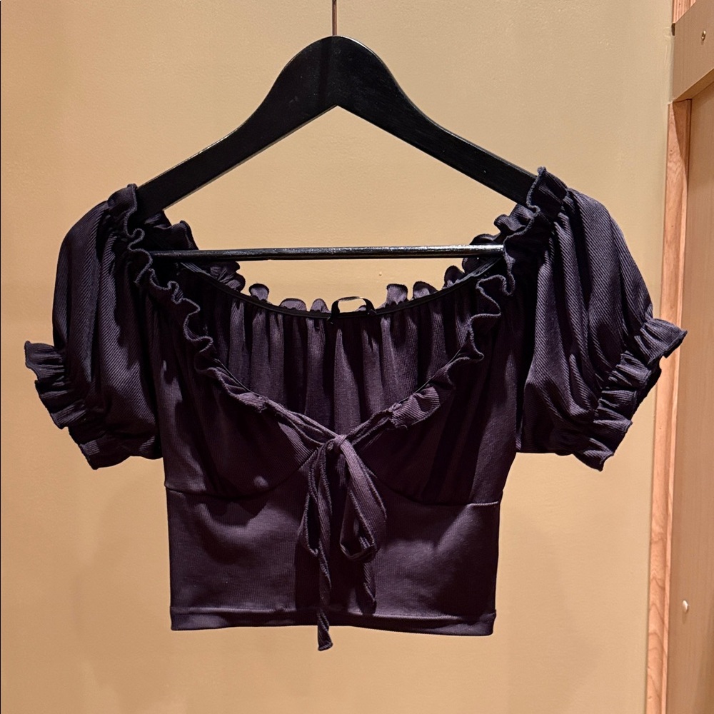 SHEIN Black Ruffle Tie Crop Top